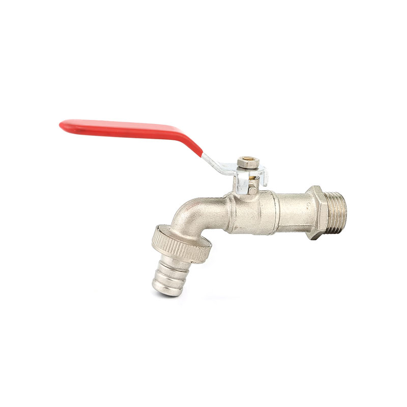 Hoge kwaliteit chroomkleurige messing bibcock AMT-7016
